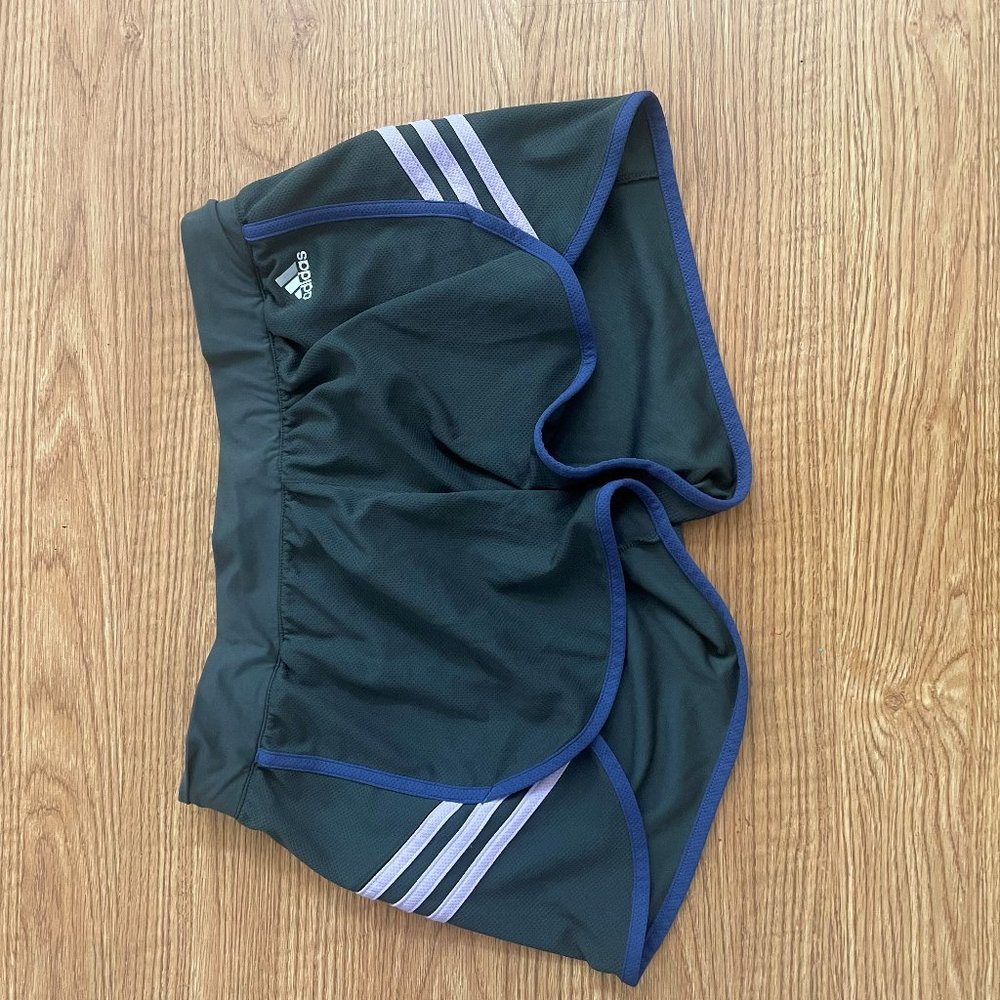 Athletic shorts